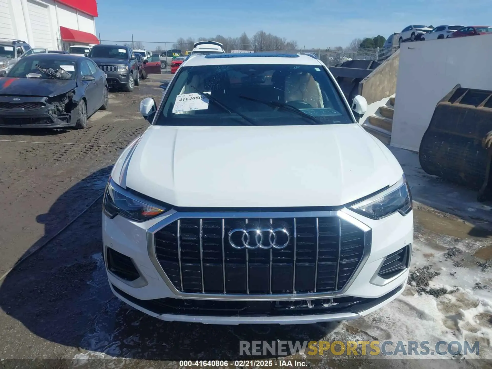 12 fotografías del automóvil dañado WA1AECF31L1098425 AUDI Q3 2020