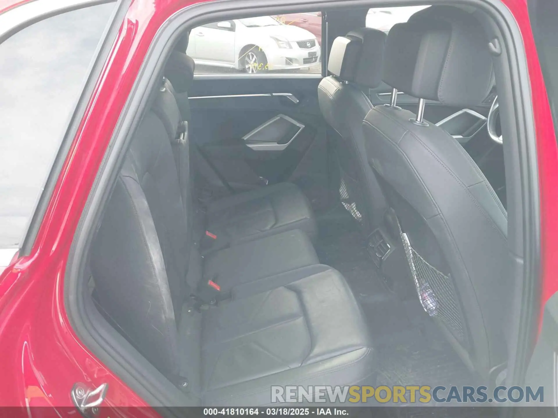 8 fotografías del automóvil dañado WA1AECF32L1001684 AUDI Q3 2020