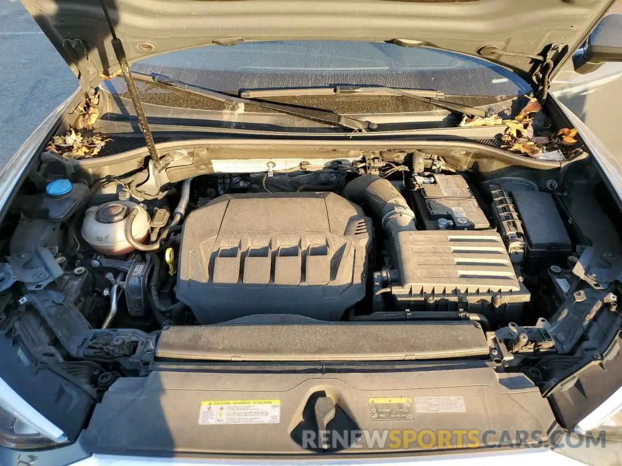12 fotografías del automóvil dañado WA1AECF32L1014287 AUDI Q3 2020