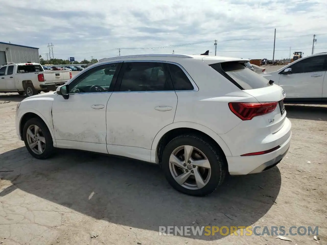 2 fotografías del automóvil dañado WA1AECF33L1031907 AUDI Q3 2020