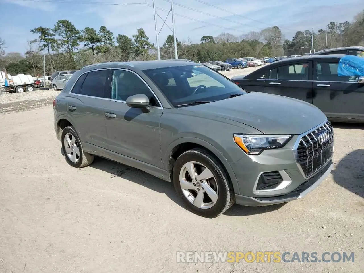 4 fotografías del automóvil dañado WA1AECF35L1053018 AUDI Q3 2020