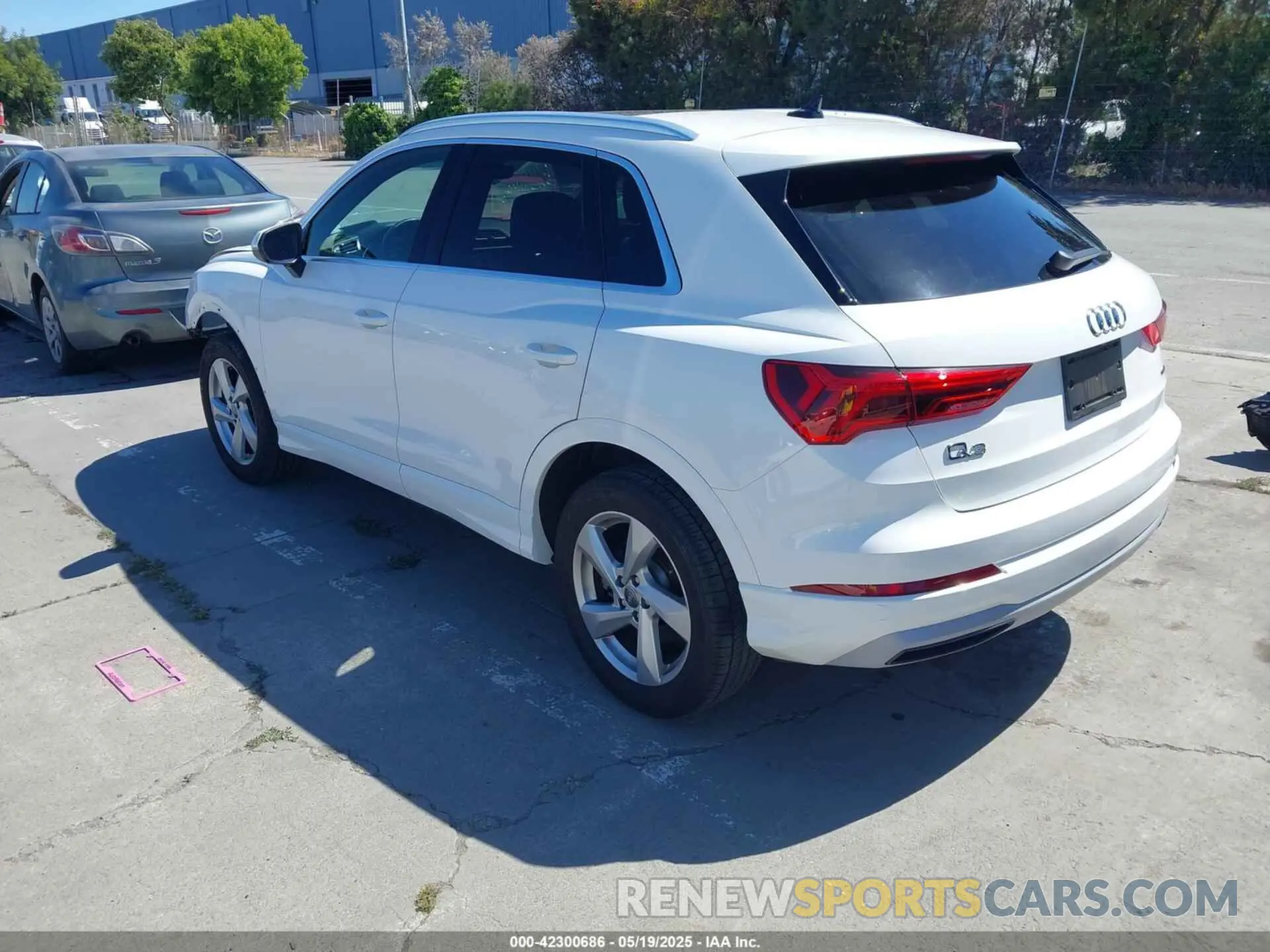 3 fotografías del automóvil dañado WA1AECF36L1045753 AUDI Q3 2020