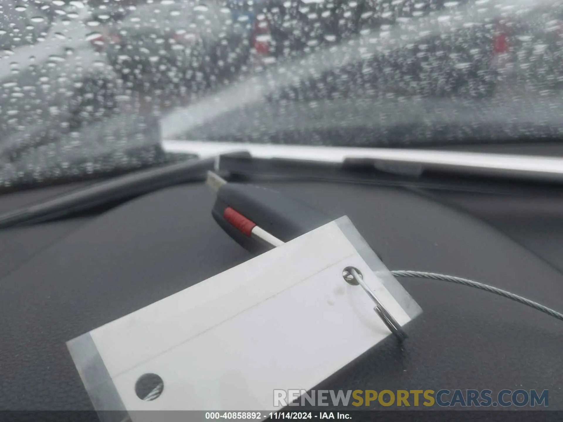 11 fotografías del automóvil dañado WA1AECF37L1011675 AUDI Q3 2020