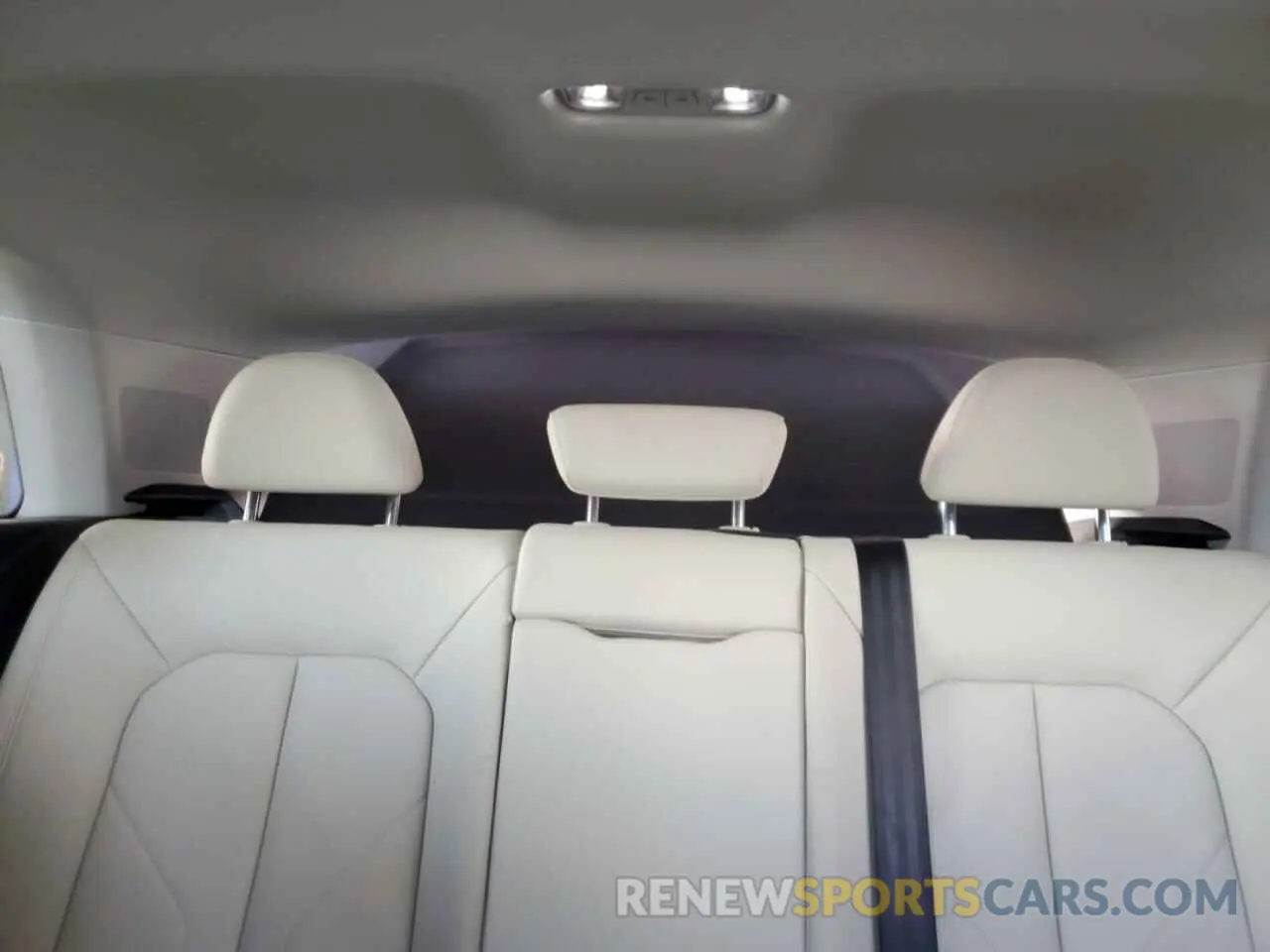 10 fotografías del automóvil dañado WA1AECF3XL1044315 AUDI Q3 2020