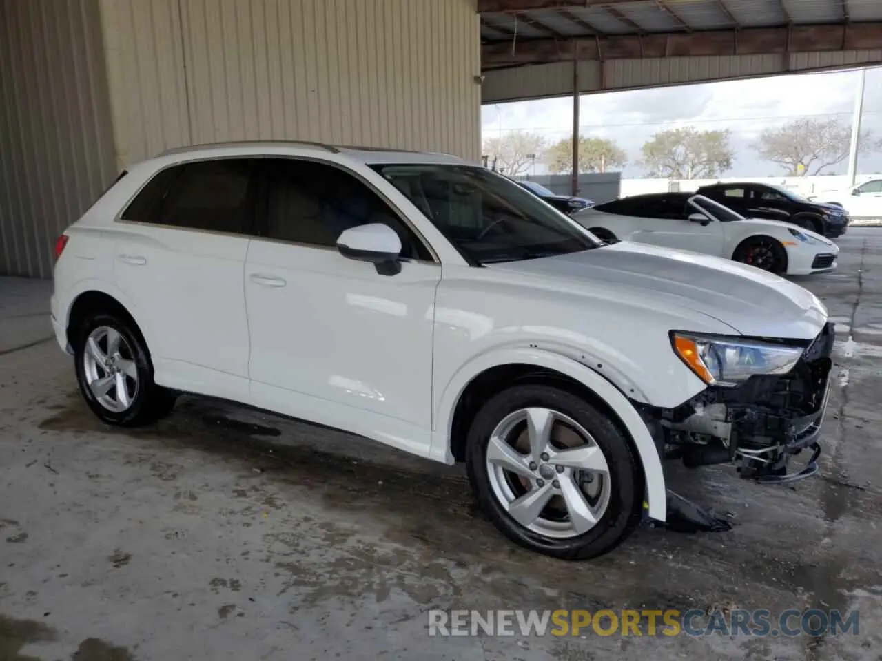 4 fotografías del automóvil dañado WA1AECF3XL1044315 AUDI Q3 2020