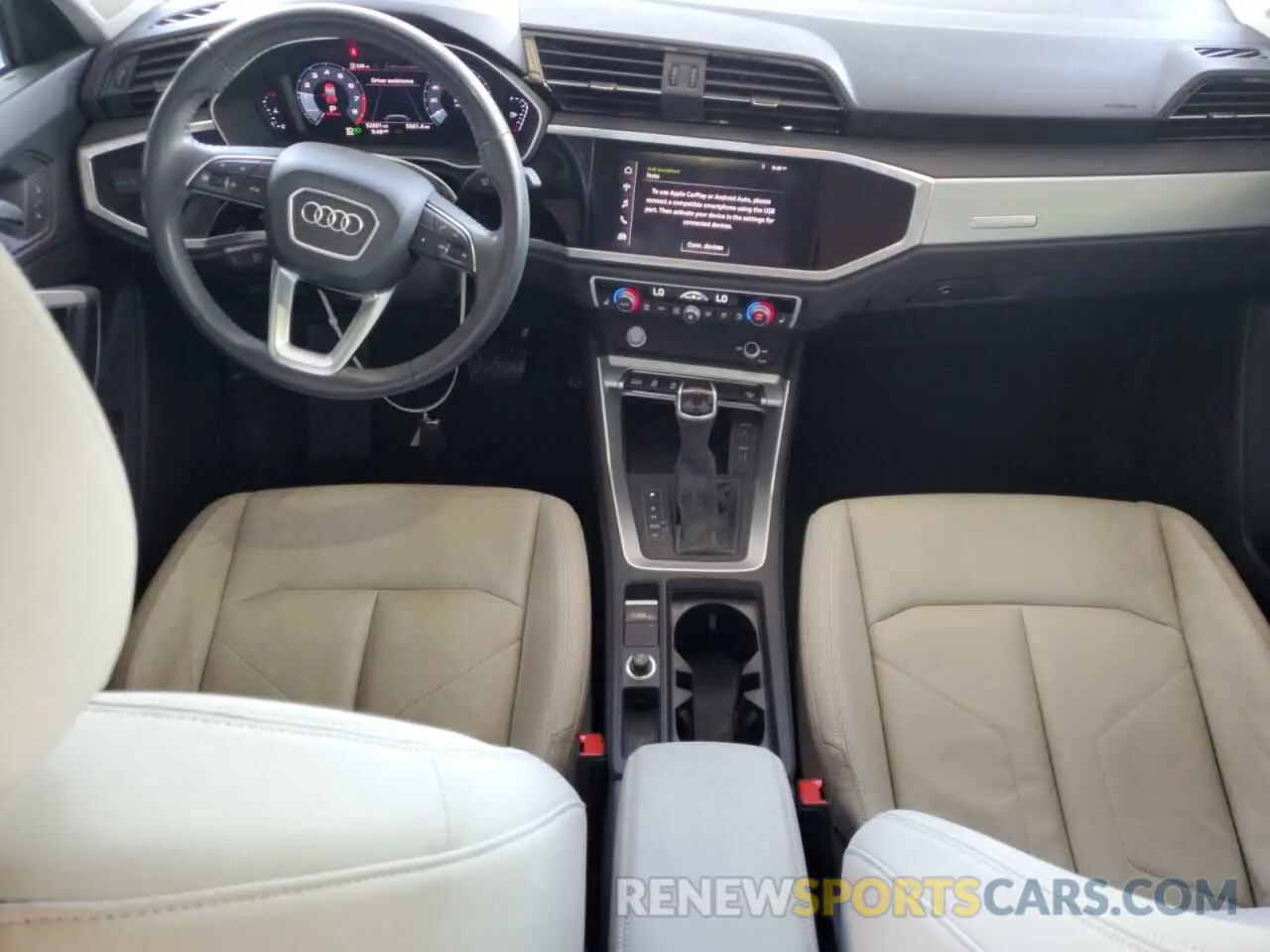 8 fotografías del automóvil dañado WA1AECF3XL1044315 AUDI Q3 2020