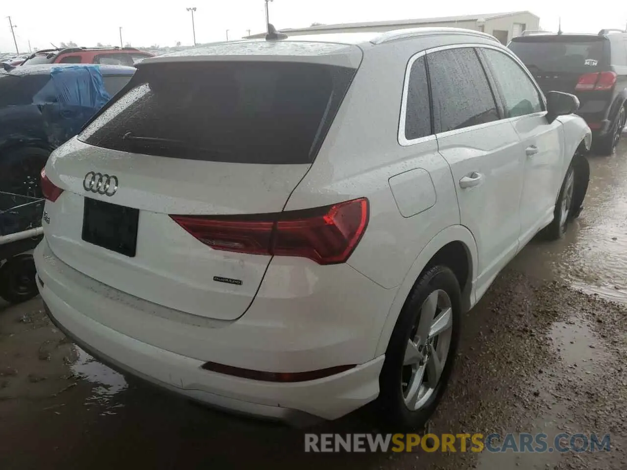 4 fotografías del automóvil dañado WA1AECF3XL1054777 AUDI Q3 2020