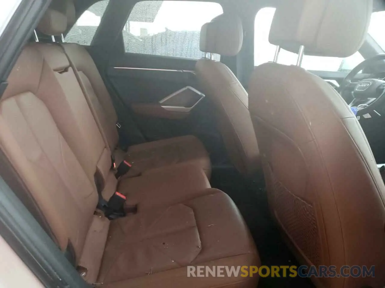 6 fotografías del automóvil dañado WA1AECF3XL1054777 AUDI Q3 2020