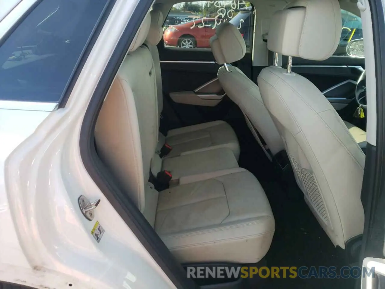 6 fotografías del automóvil dañado WA1AECF3XL1056125 AUDI Q3 2020