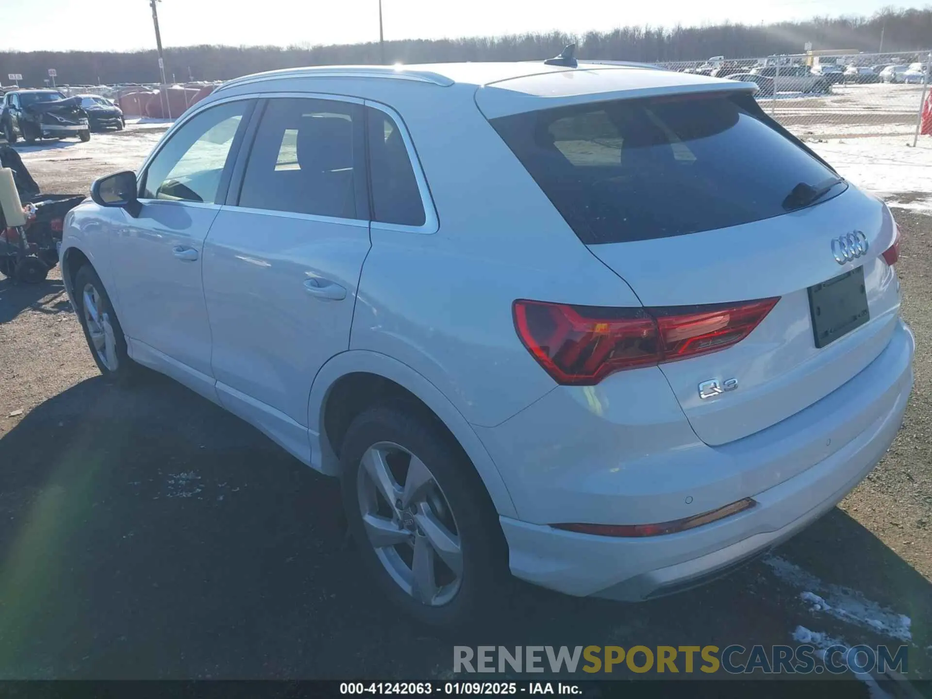 3 fotografías del automóvil dañado WA1AECF3XL1113603 AUDI Q3 2020