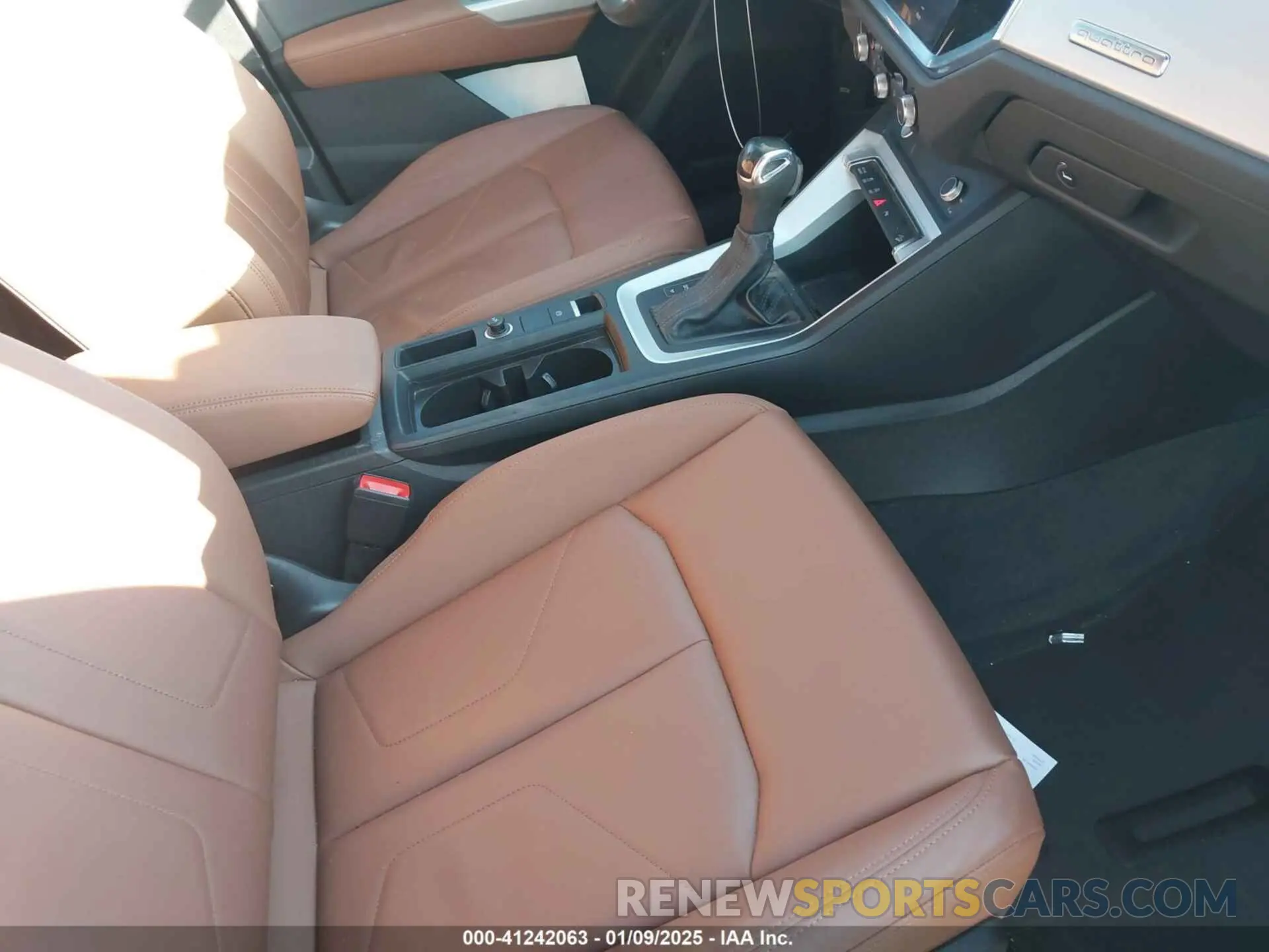 5 fotografías del automóvil dañado WA1AECF3XL1113603 AUDI Q3 2020