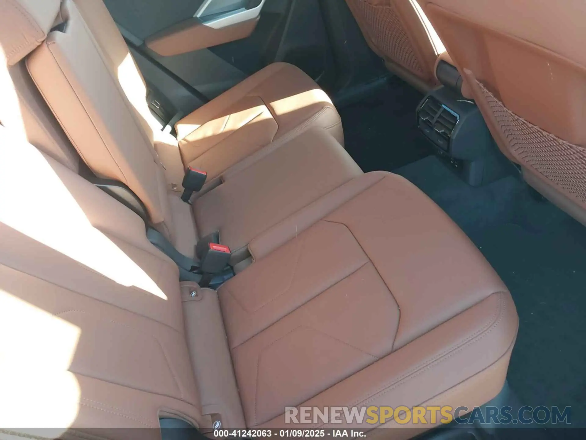 8 fotografías del automóvil dañado WA1AECF3XL1113603 AUDI Q3 2020