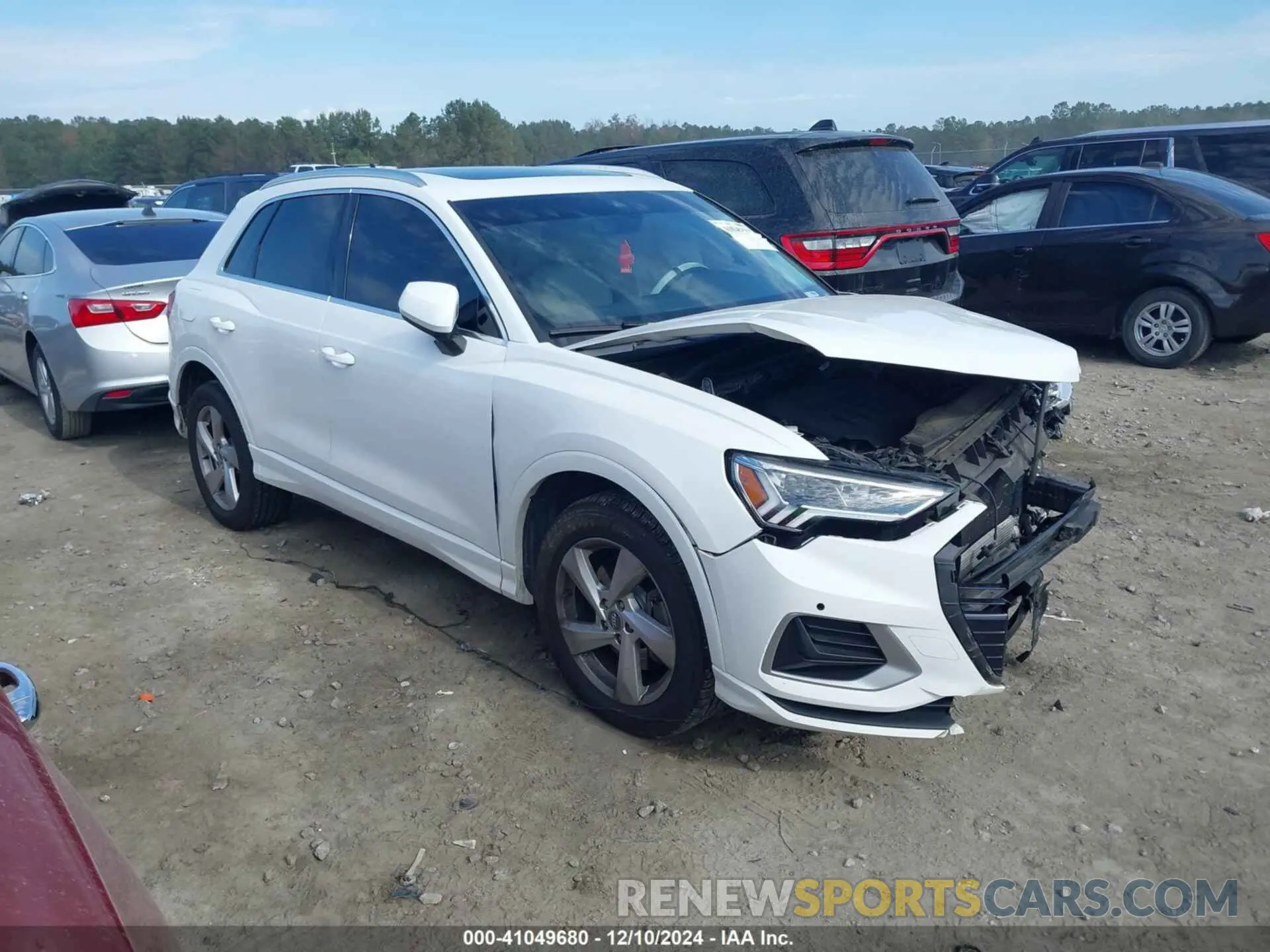 13 fotografías del automóvil dañado WA1BECF3XL1112844 AUDI Q3 2020