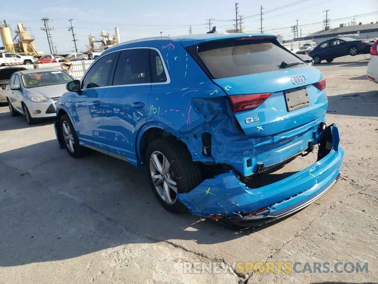 3 fotografías del automóvil dañado WA1DECF30L1121173 AUDI Q3 2020