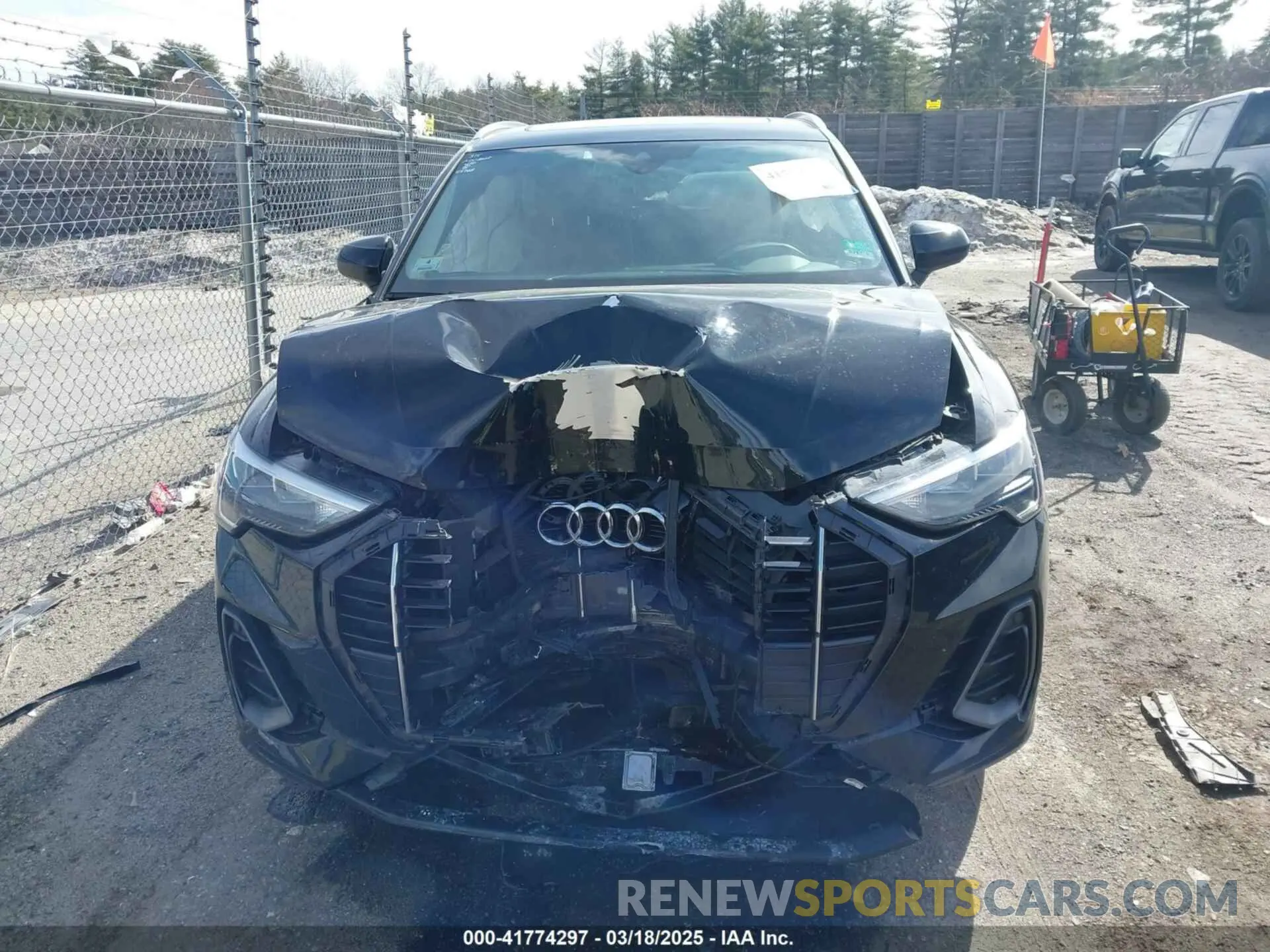 12 fotografías del automóvil dañado WA1DECF31L1030946 AUDI Q3 2020