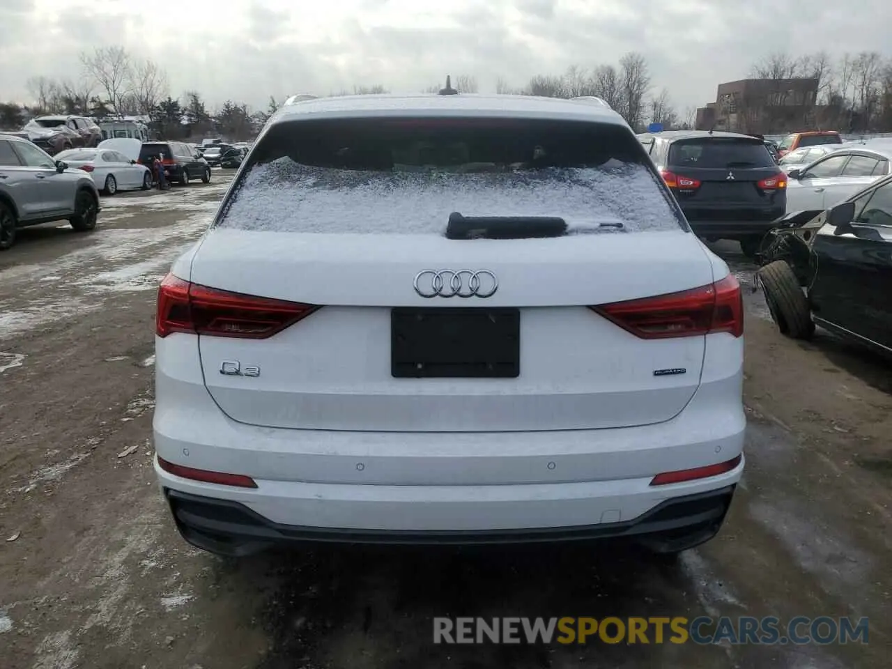 6 fotografías del automóvil dañado WA1DECF31L1125362 AUDI Q3 2020
