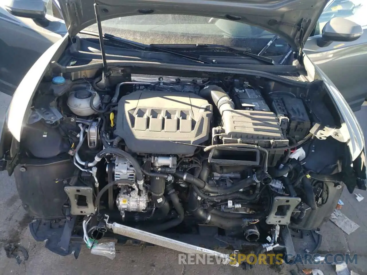 11 fotografías del automóvil dañado WA1DECF34L1046686 AUDI Q3 2020