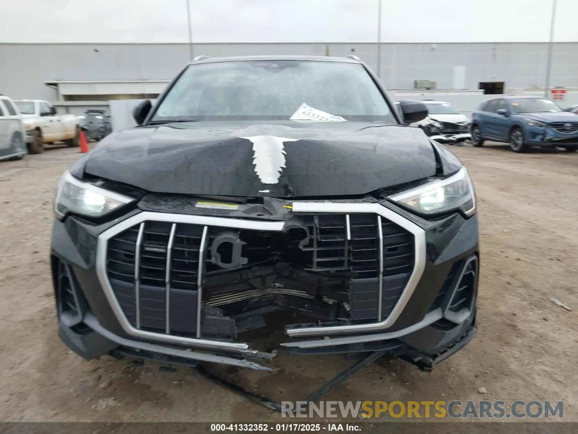 12 fotografías del automóvil dañado WA1DECF34L1088002 AUDI Q3 2020