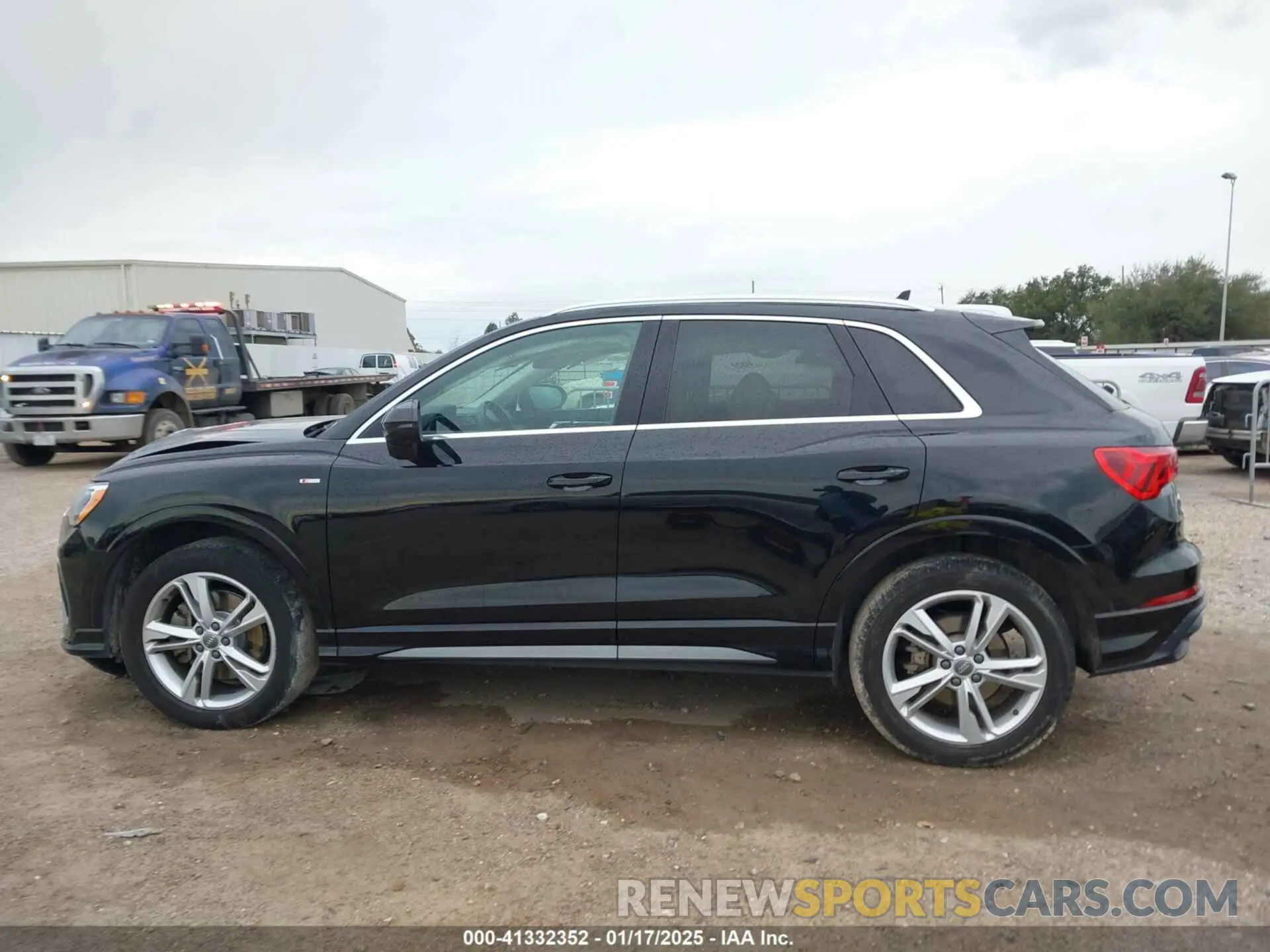 14 fotografías del automóvil dañado WA1DECF34L1088002 AUDI Q3 2020