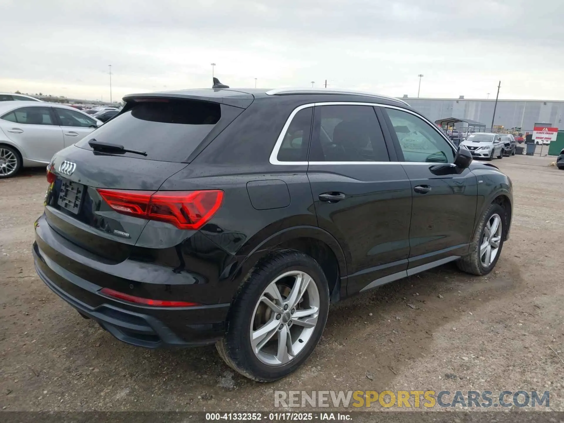 4 fotografías del automóvil dañado WA1DECF34L1088002 AUDI Q3 2020
