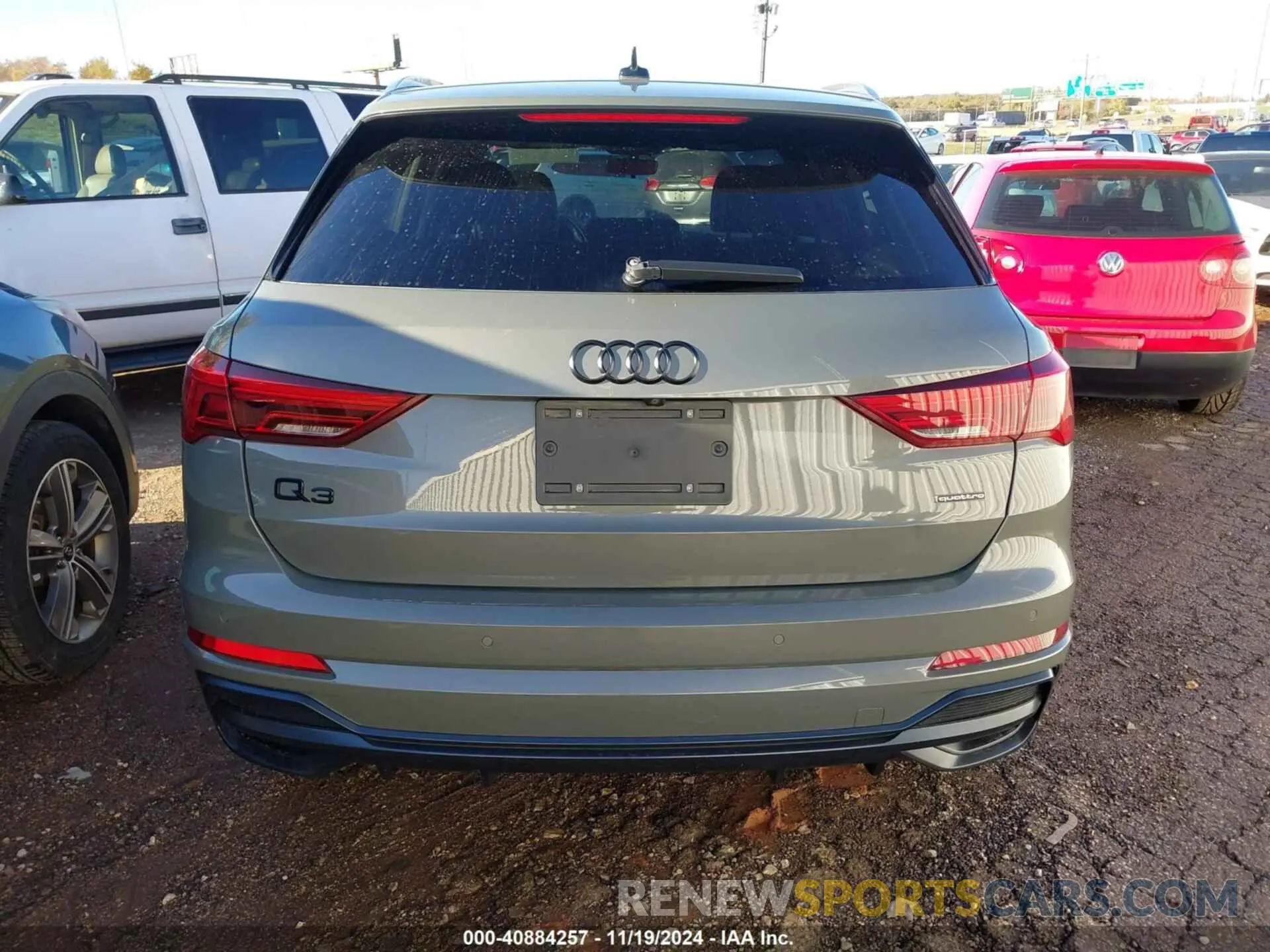 16 fotografías del automóvil dañado WA1DECF35L1067806 AUDI Q3 2020
