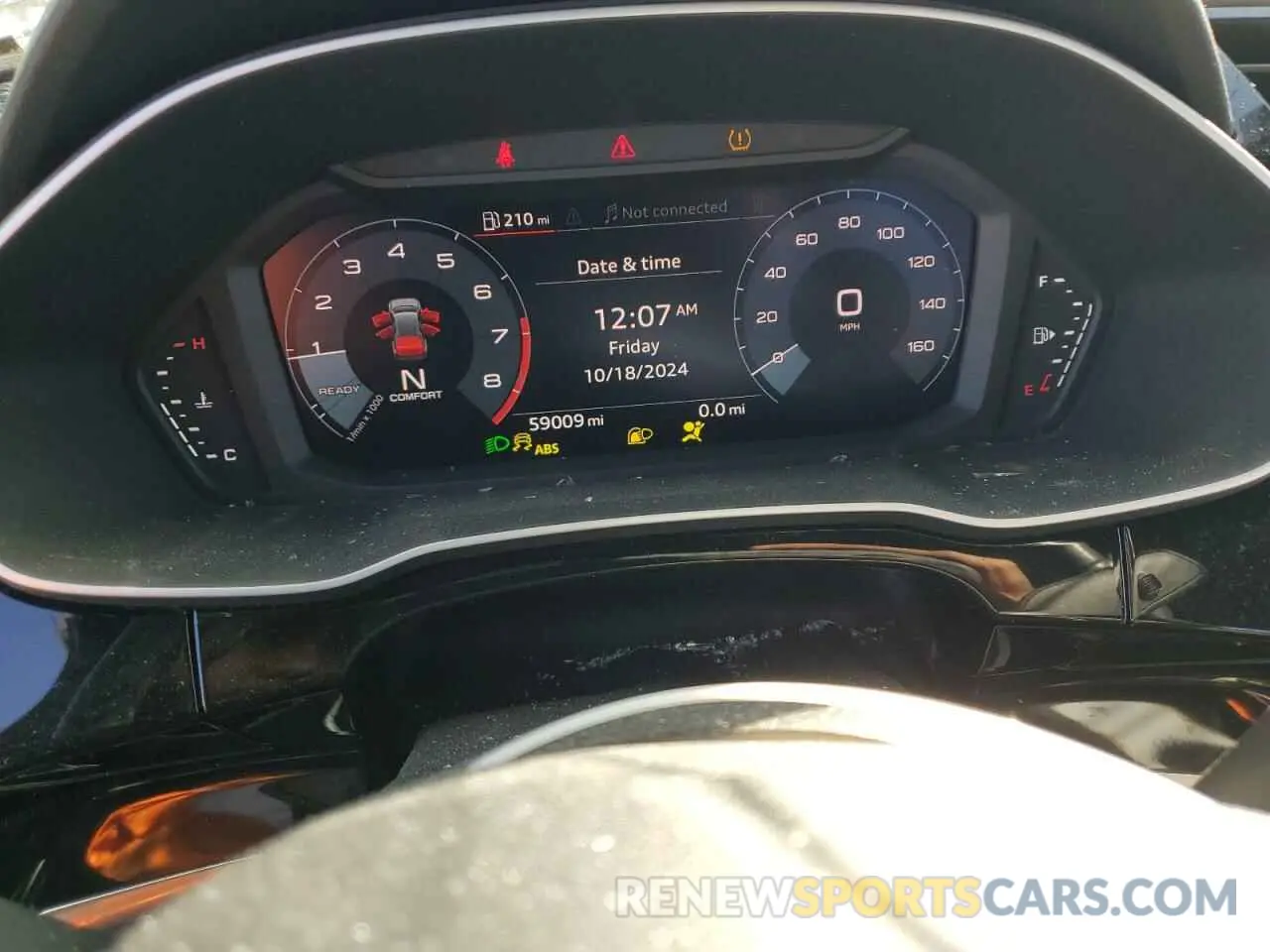 9 fotografías del automóvil dañado WA1DECF35L1116468 AUDI Q3 2020
