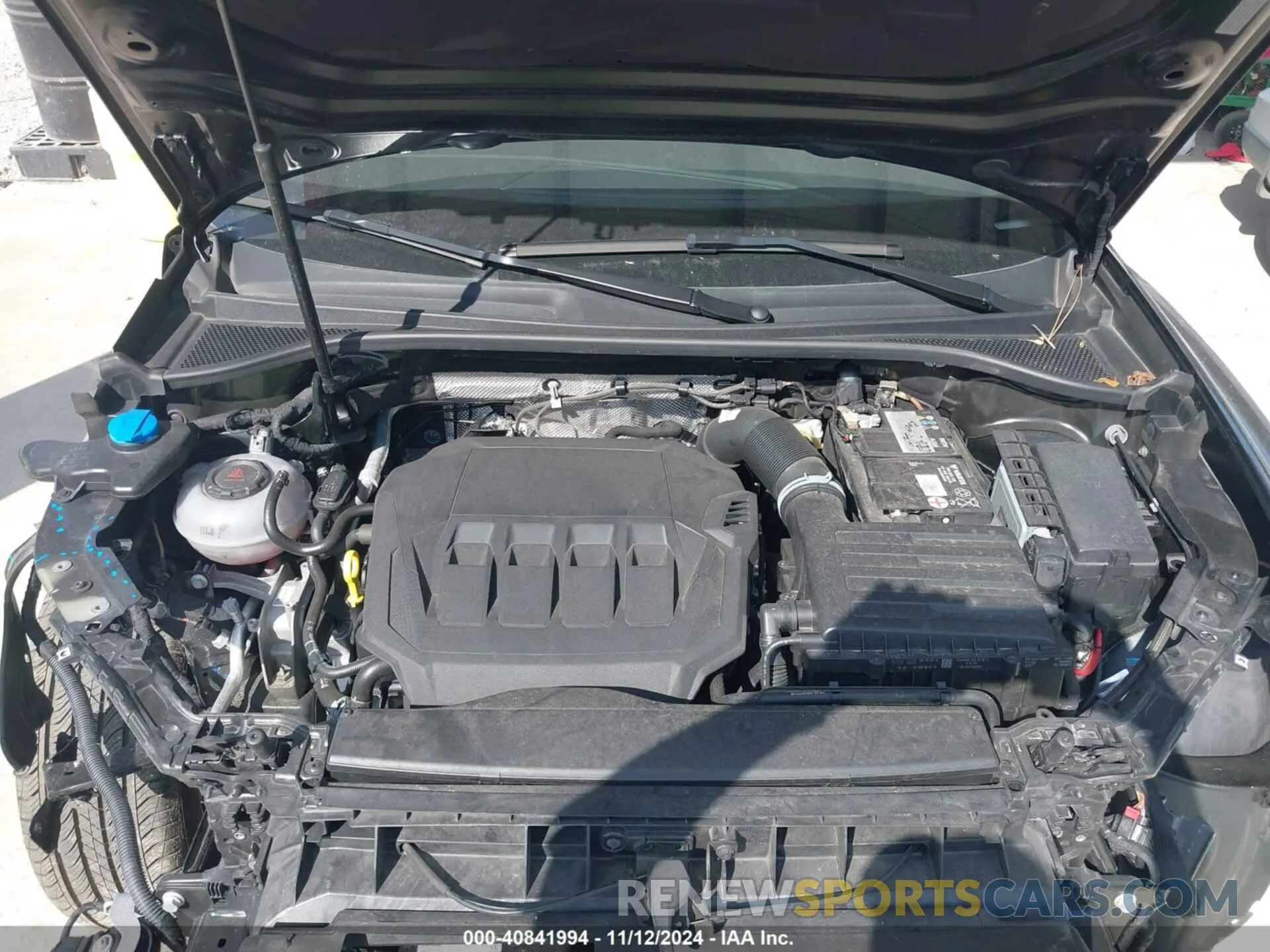 10 fotografías del automóvil dañado WA1DECF38L1023458 AUDI Q3 2020