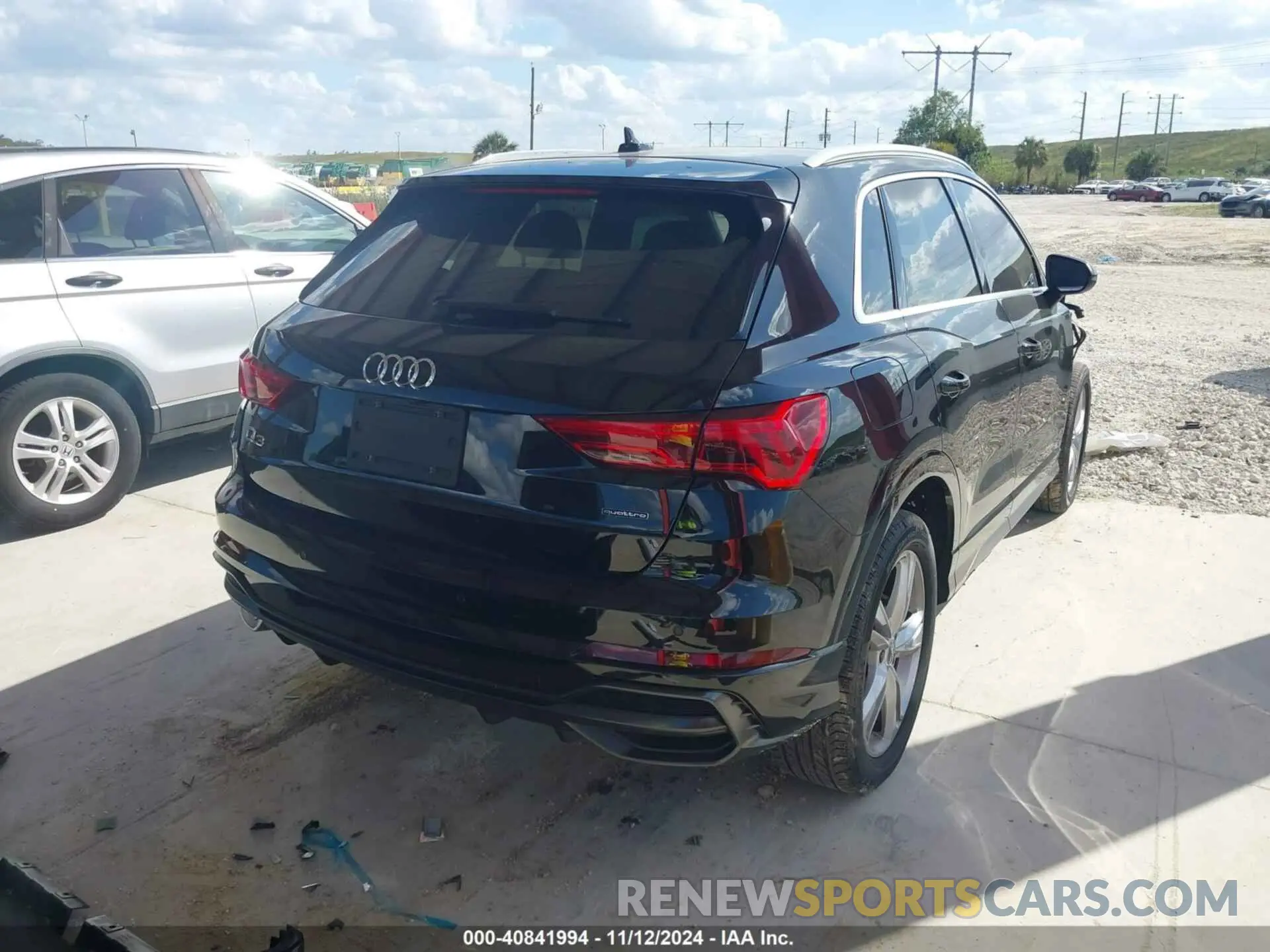 4 fotografías del automóvil dañado WA1DECF38L1023458 AUDI Q3 2020