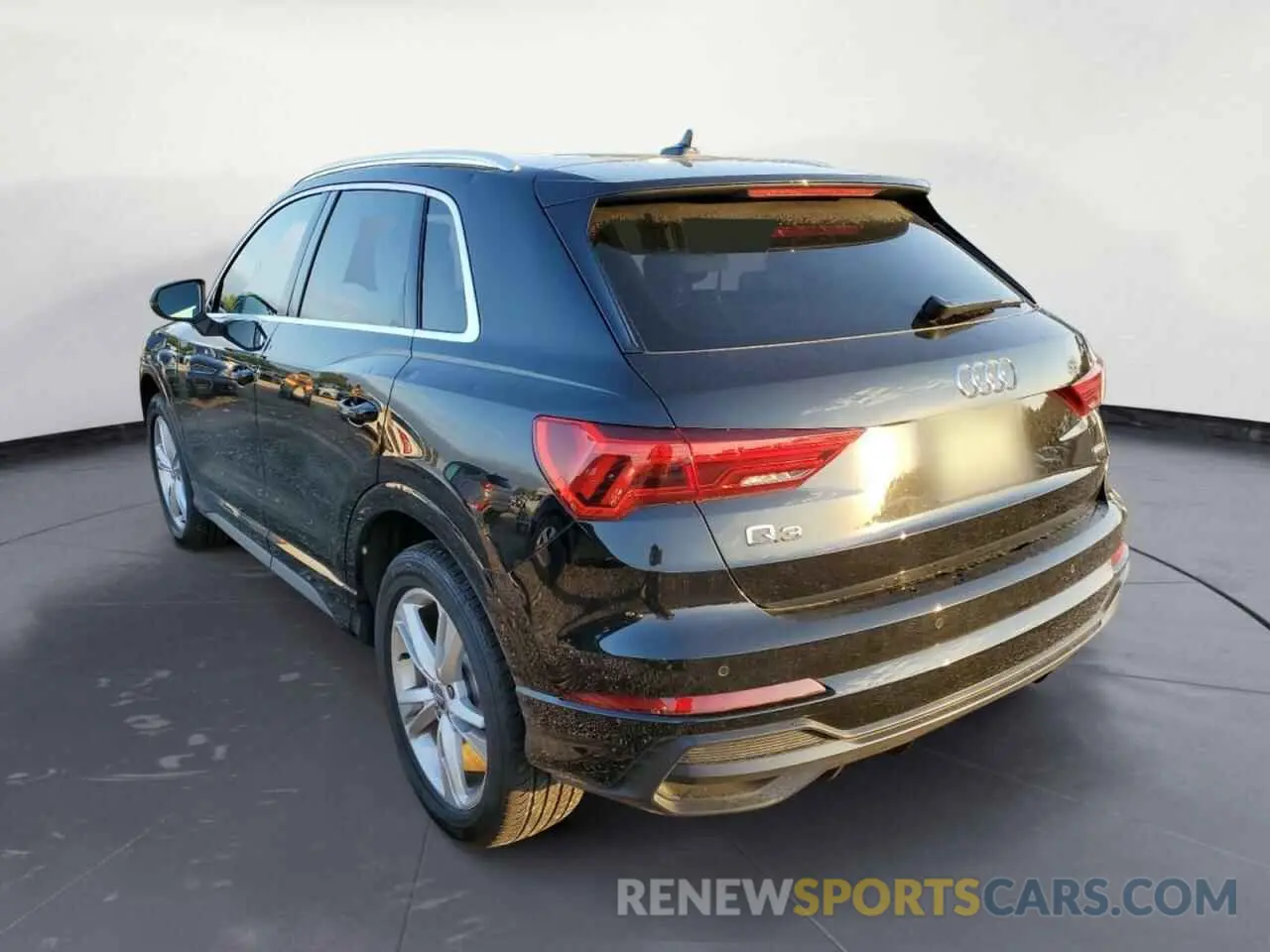 3 fotografías del automóvil dañado WA1DECF38L1075060 AUDI Q3 2020