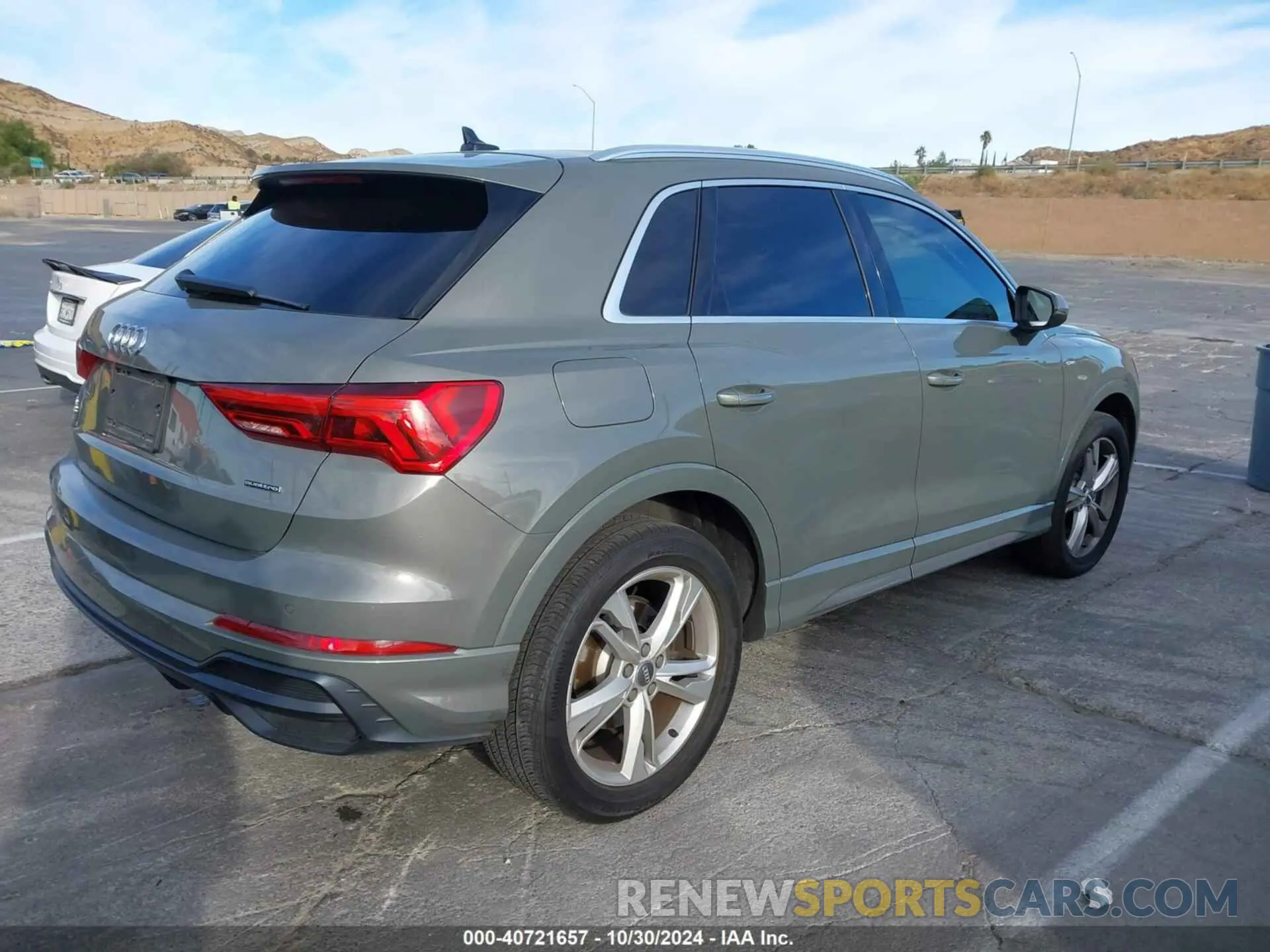 4 fotografías del automóvil dañado WA1DECF39L1028135 AUDI Q3 2020