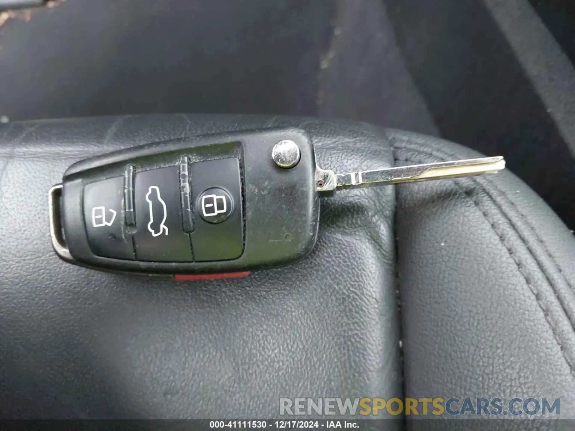 11 fotografías del automóvil dañado WA1DECF3XL1102582 AUDI Q3 2020