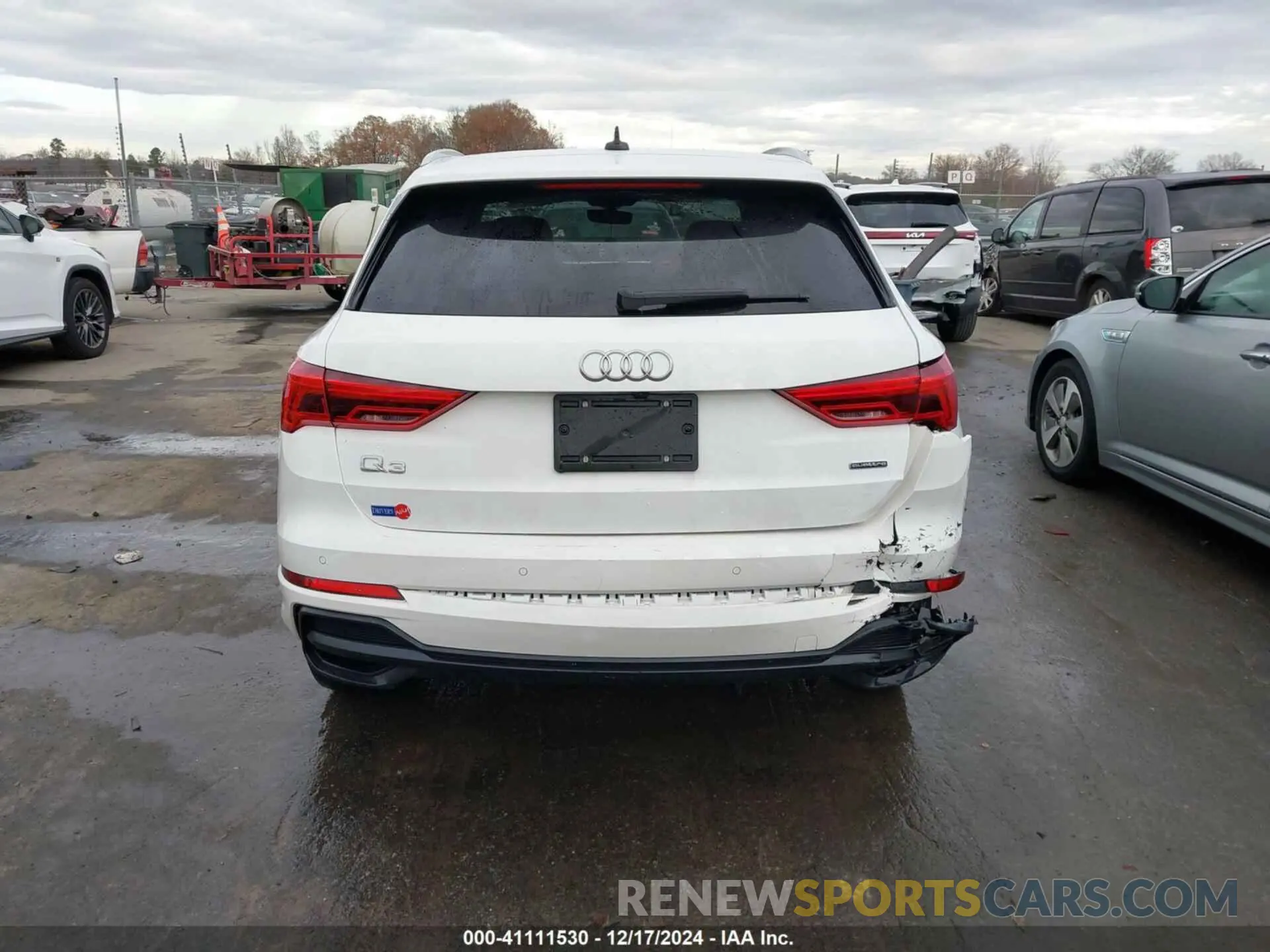 16 fotografías del automóvil dañado WA1DECF3XL1102582 AUDI Q3 2020