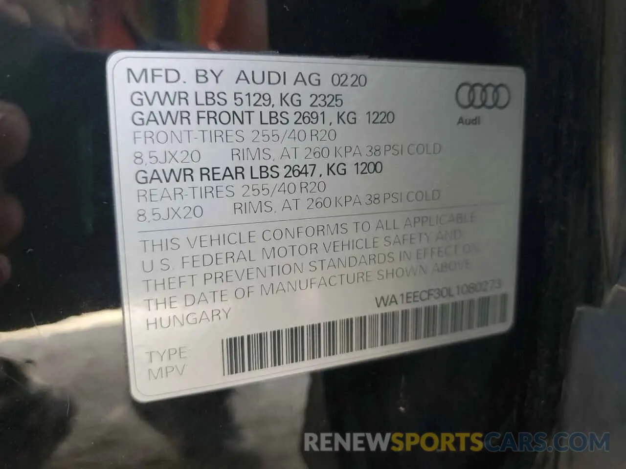13 fotografías del automóvil dañado WA1EECF30L1080273 AUDI Q3 2020