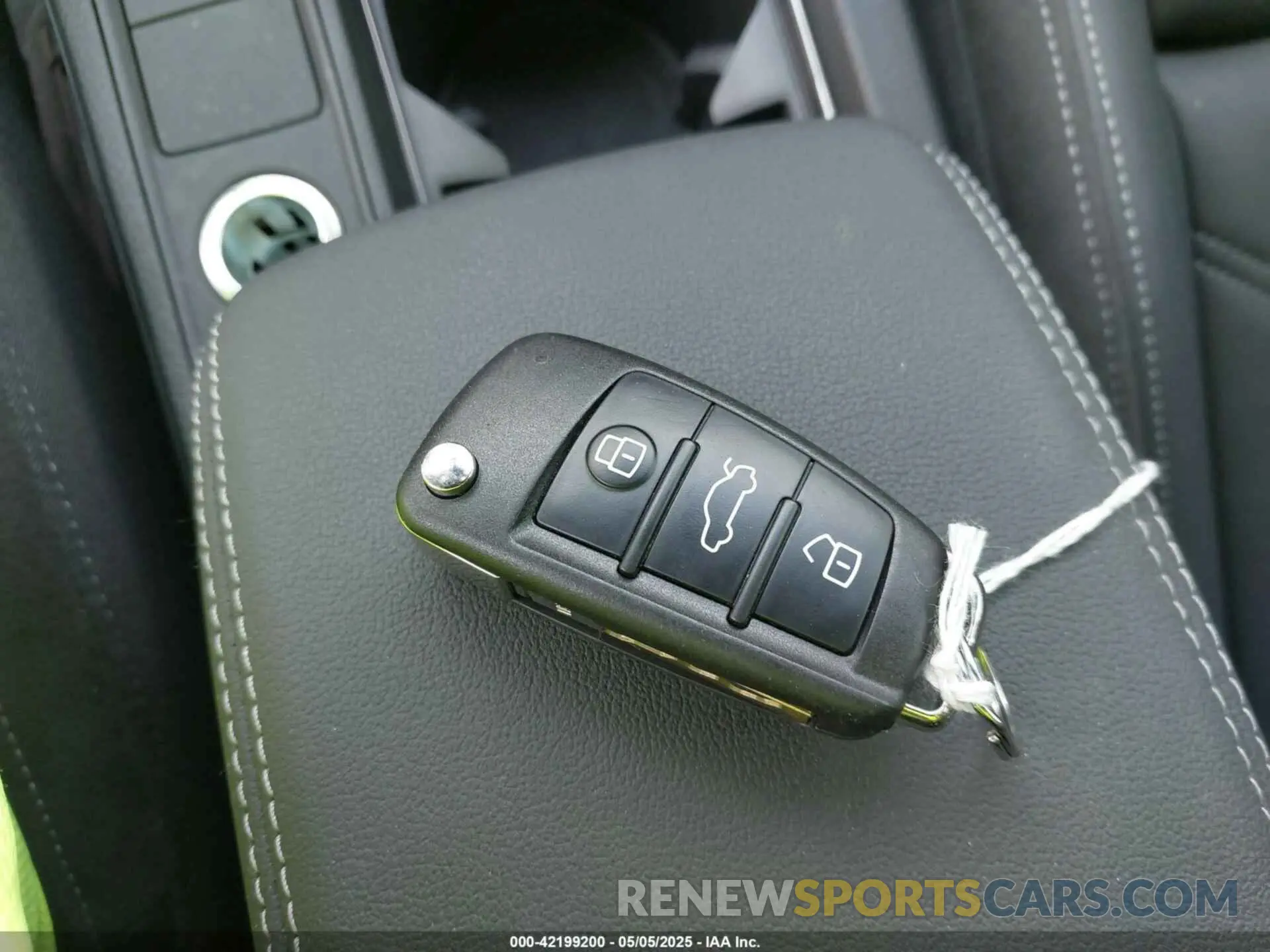 11 fotografías del automóvil dañado WA1EECF33L1052774 AUDI Q3 2020