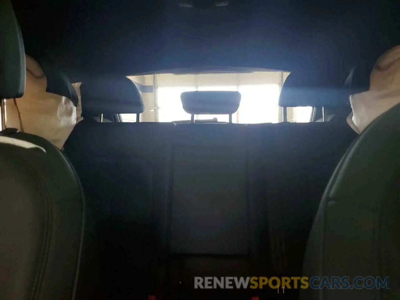 10 fotografías del automóvil dañado WA1EECF34L1113405 AUDI Q3 2020