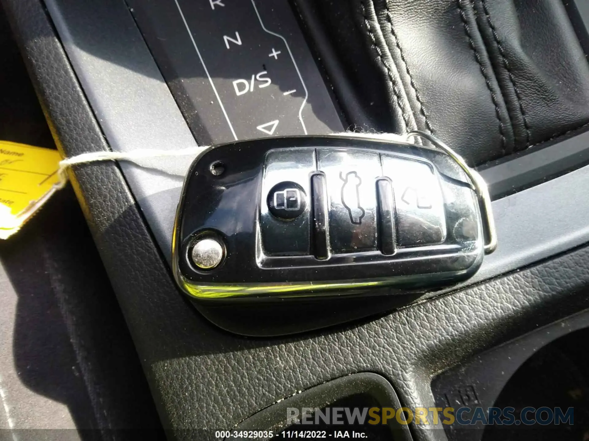 11 fotografías del automóvil dañado WA1EECF35L1084951 AUDI Q3 2020