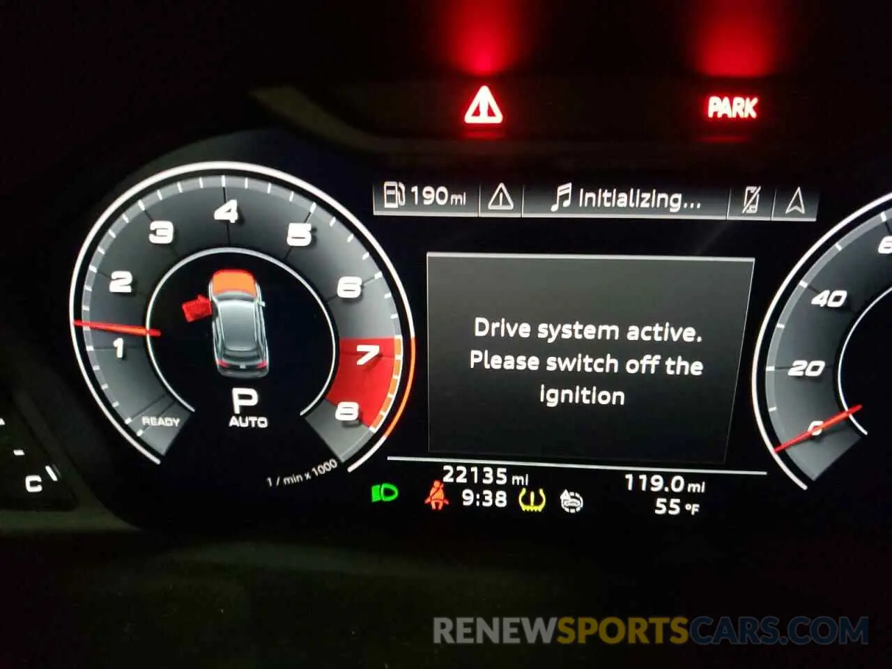 8 fotografías del automóvil dañado WA1EECF37L1020863 AUDI Q3 2020