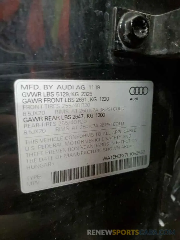 14 fotografías del automóvil dañado WA1EECF37L1052552 AUDI Q3 2020