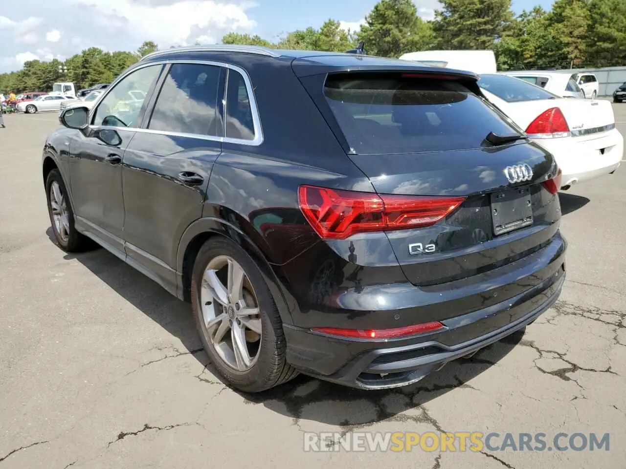 3 fotografías del automóvil dañado WA1EECF38L1034304 AUDI Q3 2020