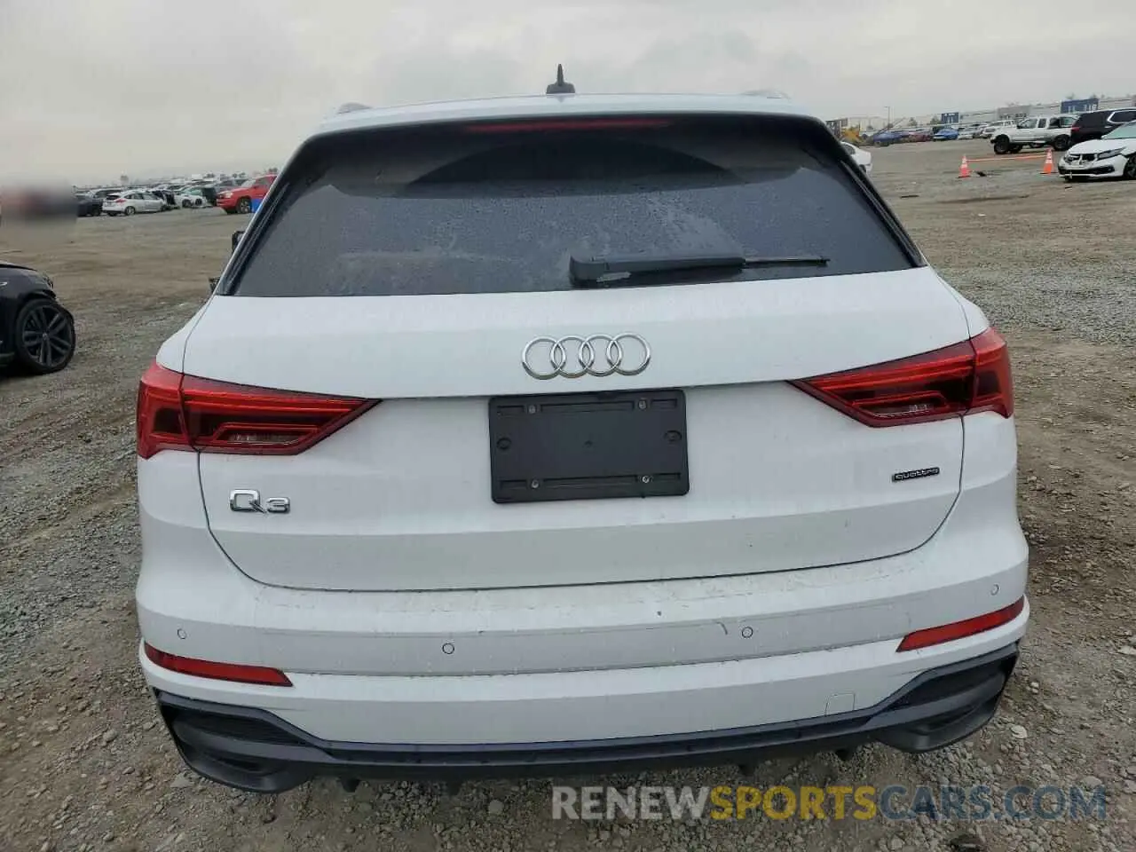 6 fotografías del automóvil dañado WA1EECF38L1103850 AUDI Q3 2020