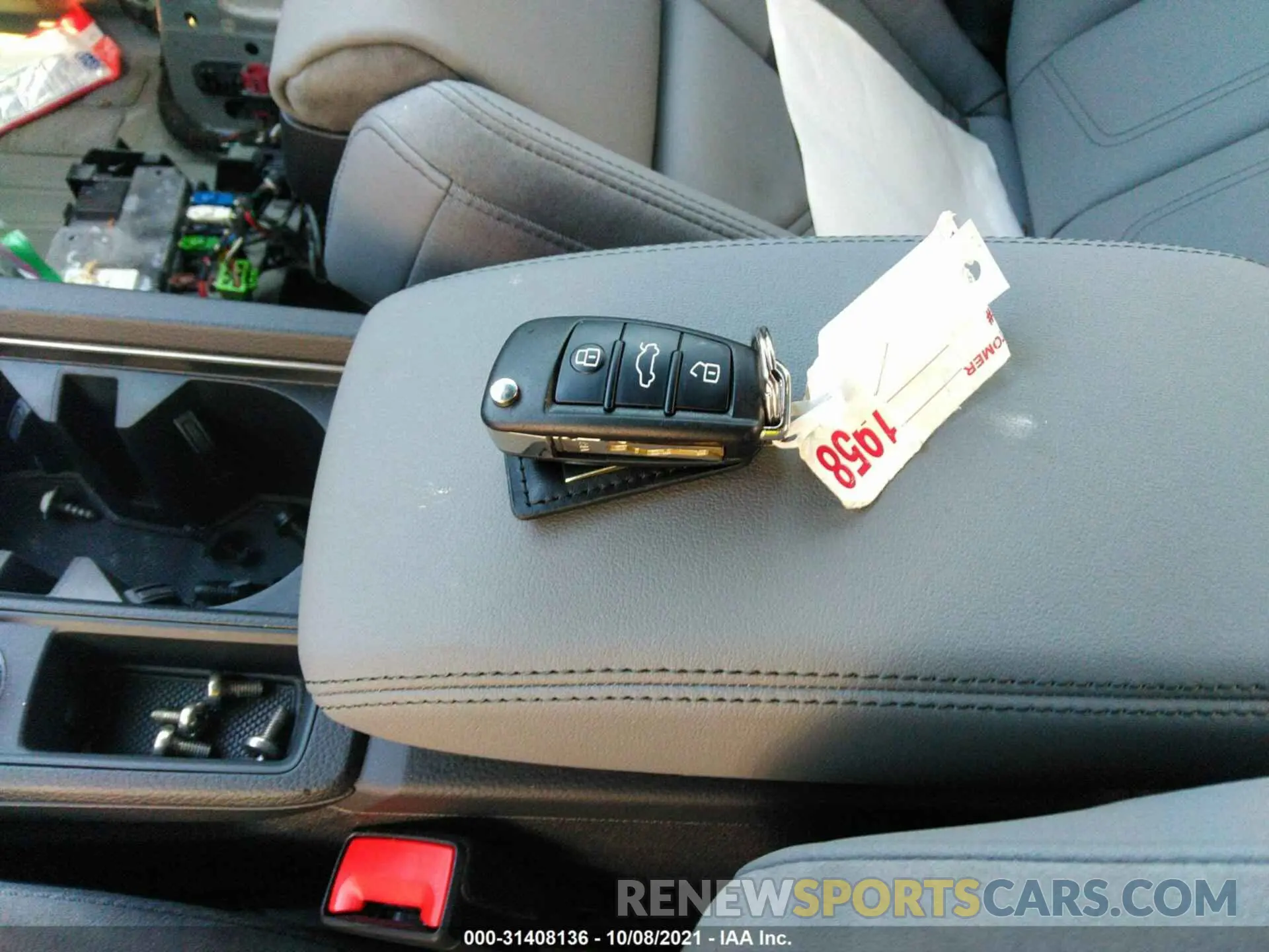 11 fotografías del automóvil dañado WA1FECF32L1036487 AUDI Q3 2020