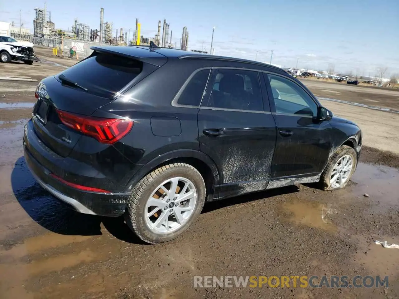 3 fotografías del automóvil dañado WA1AECF31M1023113 AUDI Q3 2021