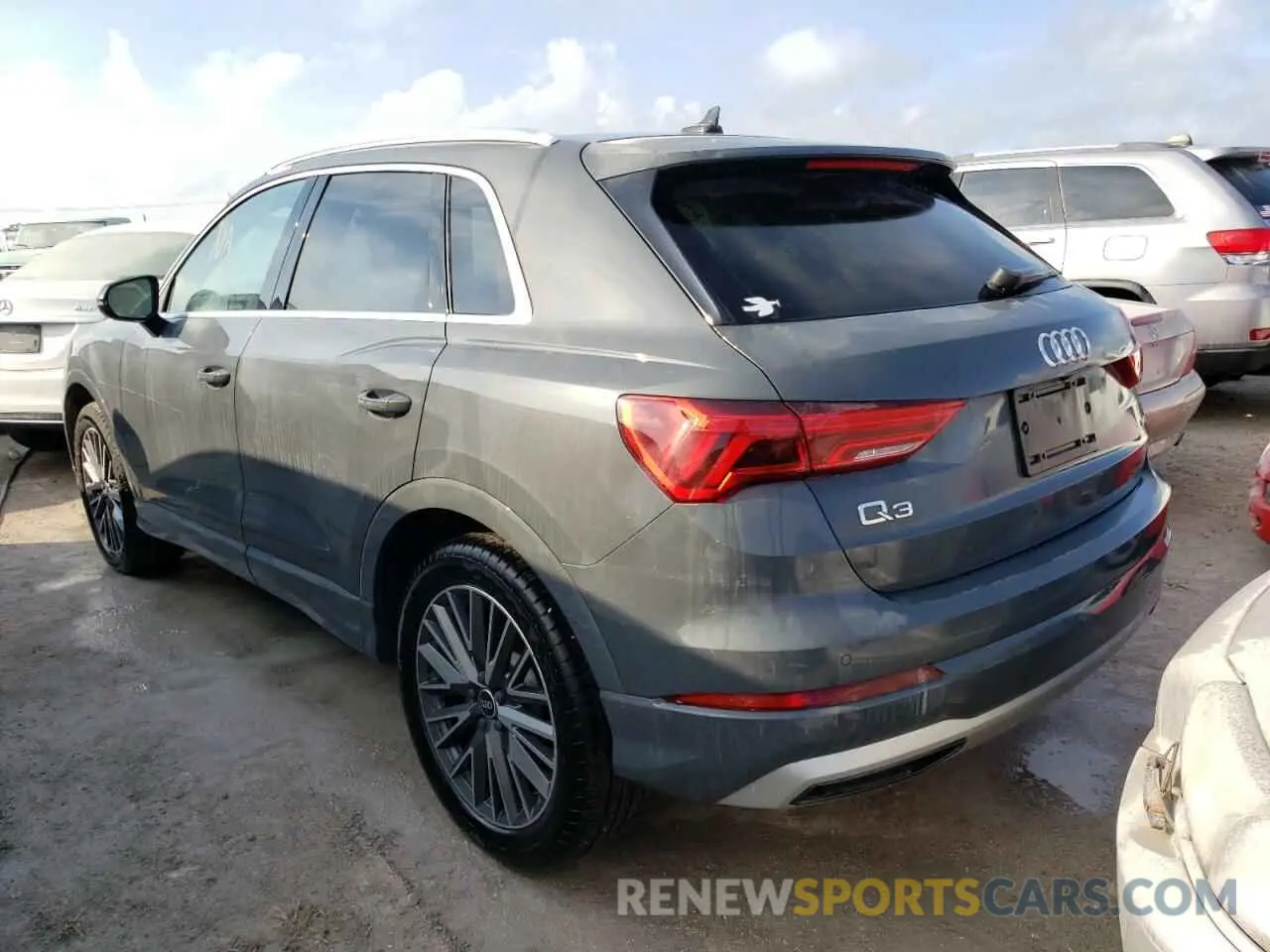 3 fotografías del automóvil dañado WA1AUCF30M1112870 AUDI Q3 2021