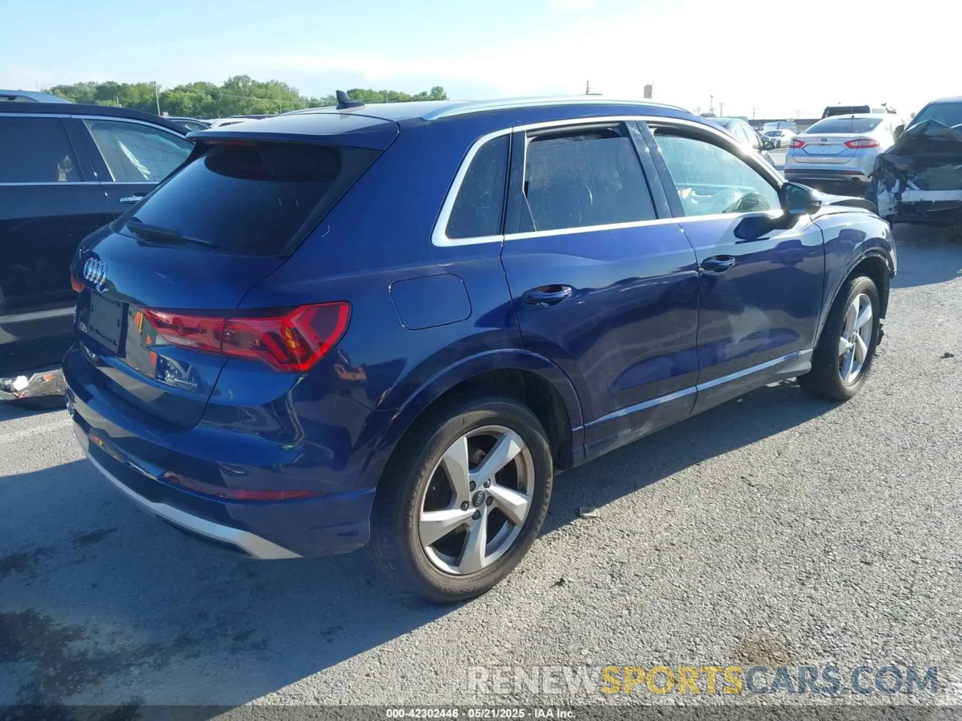 4 fotografías del automóvil dañado WA1AUCF31M1066532 AUDI Q3 2021