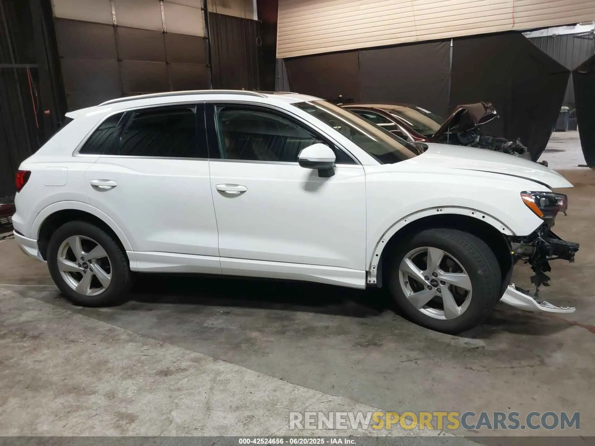 13 fotografías del automóvil dañado WA1AUCF31M1095965 AUDI Q3 2021