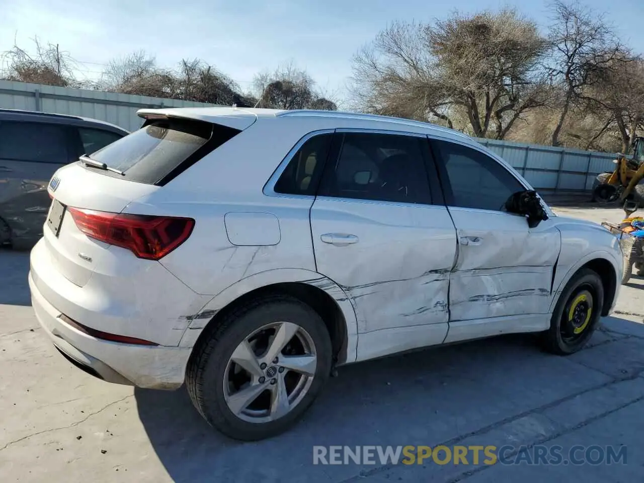 3 fotografías del automóvil dañado WA1AUCF32M1067589 AUDI Q3 2021