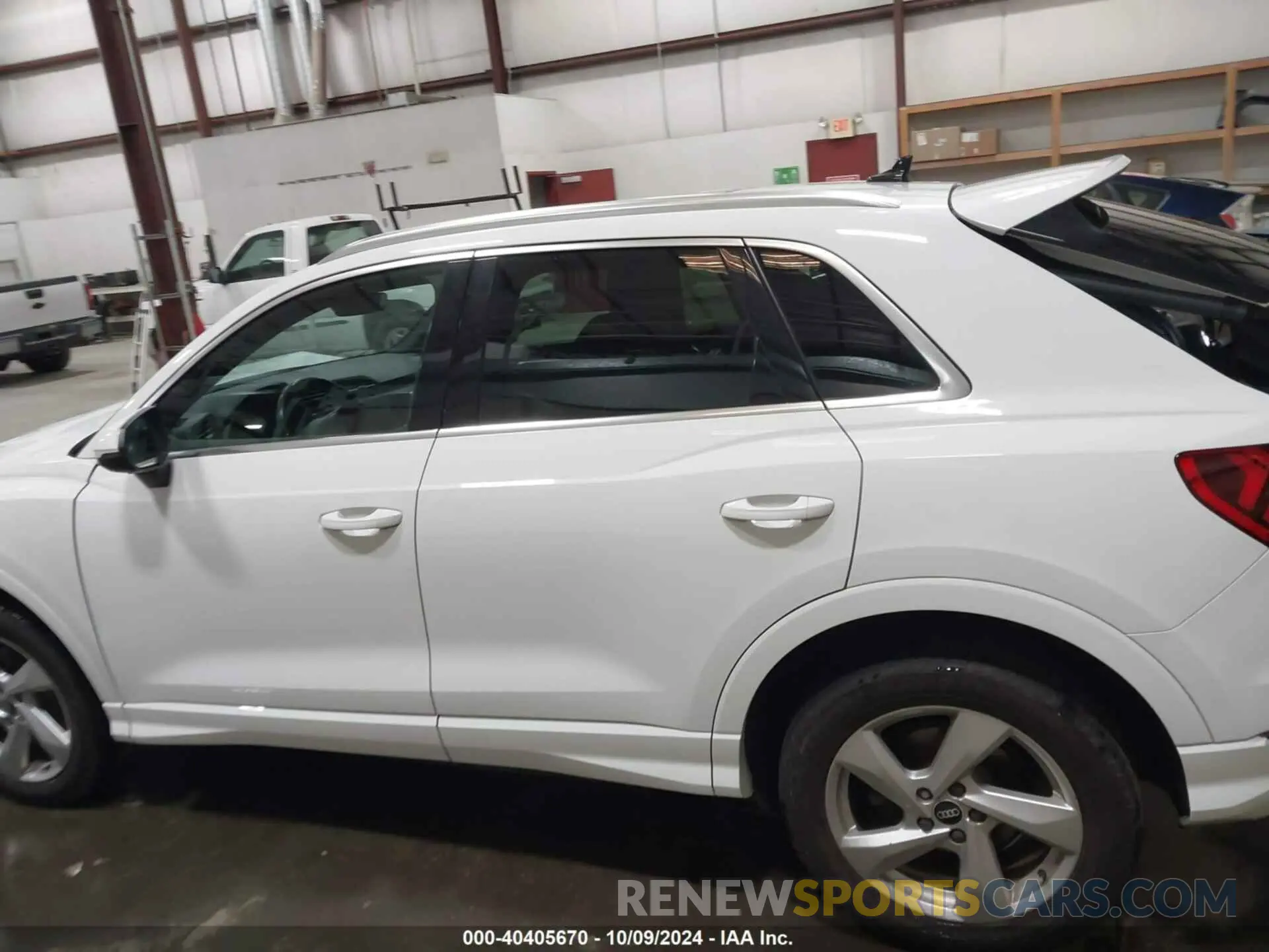 15 fotografías del automóvil dañado WA1AUCF32M1095165 AUDI Q3 2021