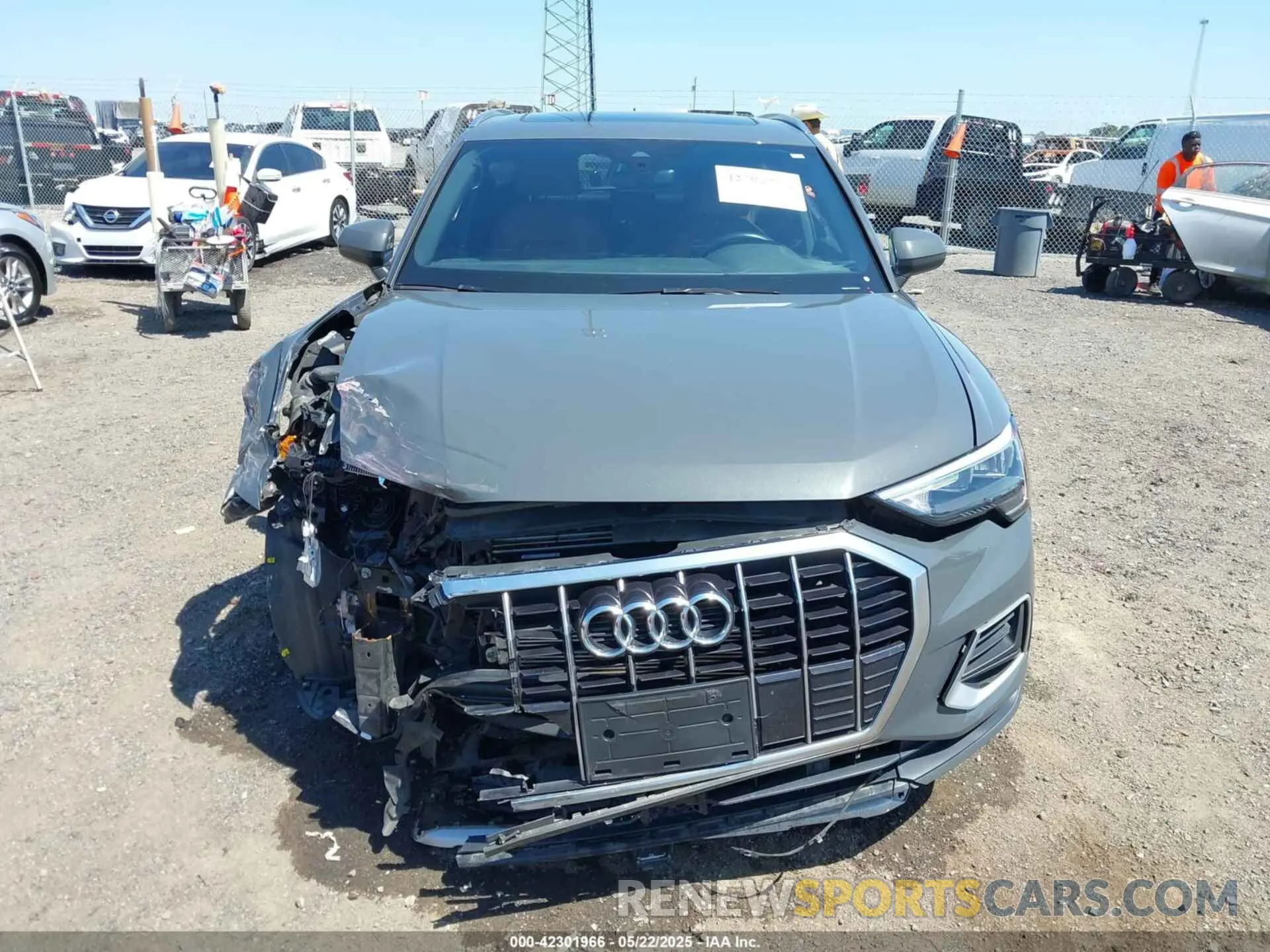12 fotografías del automóvil dañado WA1AUCF35M1065609 AUDI Q3 2021