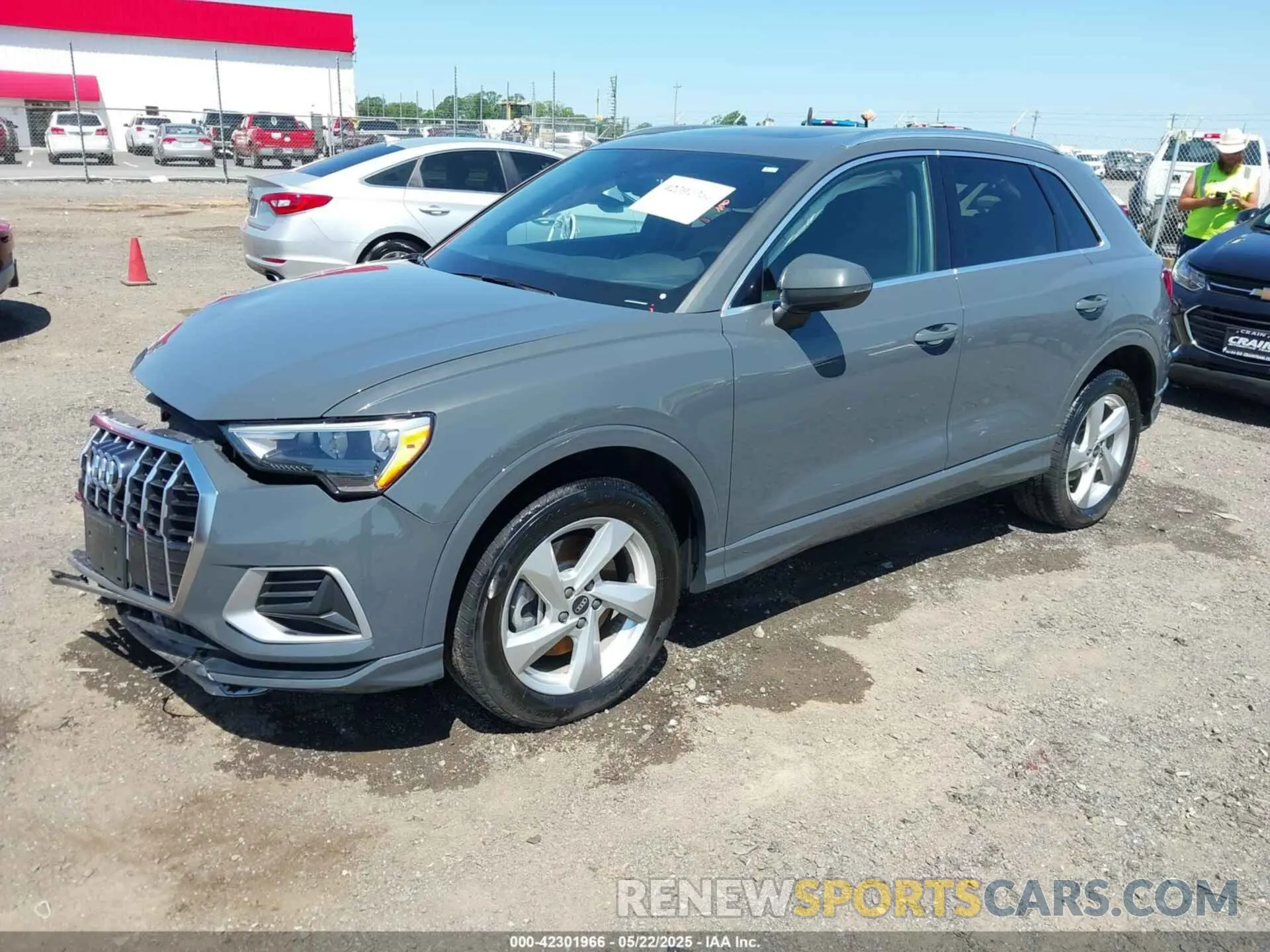 2 fotografías del automóvil dañado WA1AUCF35M1065609 AUDI Q3 2021