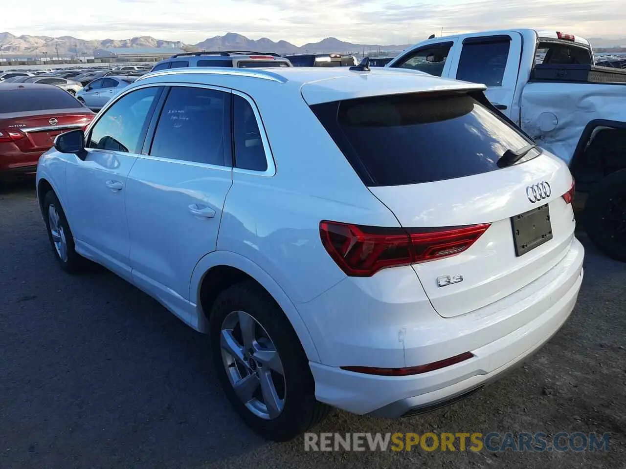 3 fotografías del automóvil dañado WA1AUCF36M1068082 AUDI Q3 2021